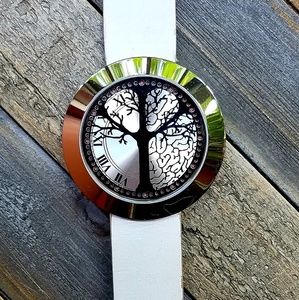 'Timeless' Stress-Free Watch w New Battery